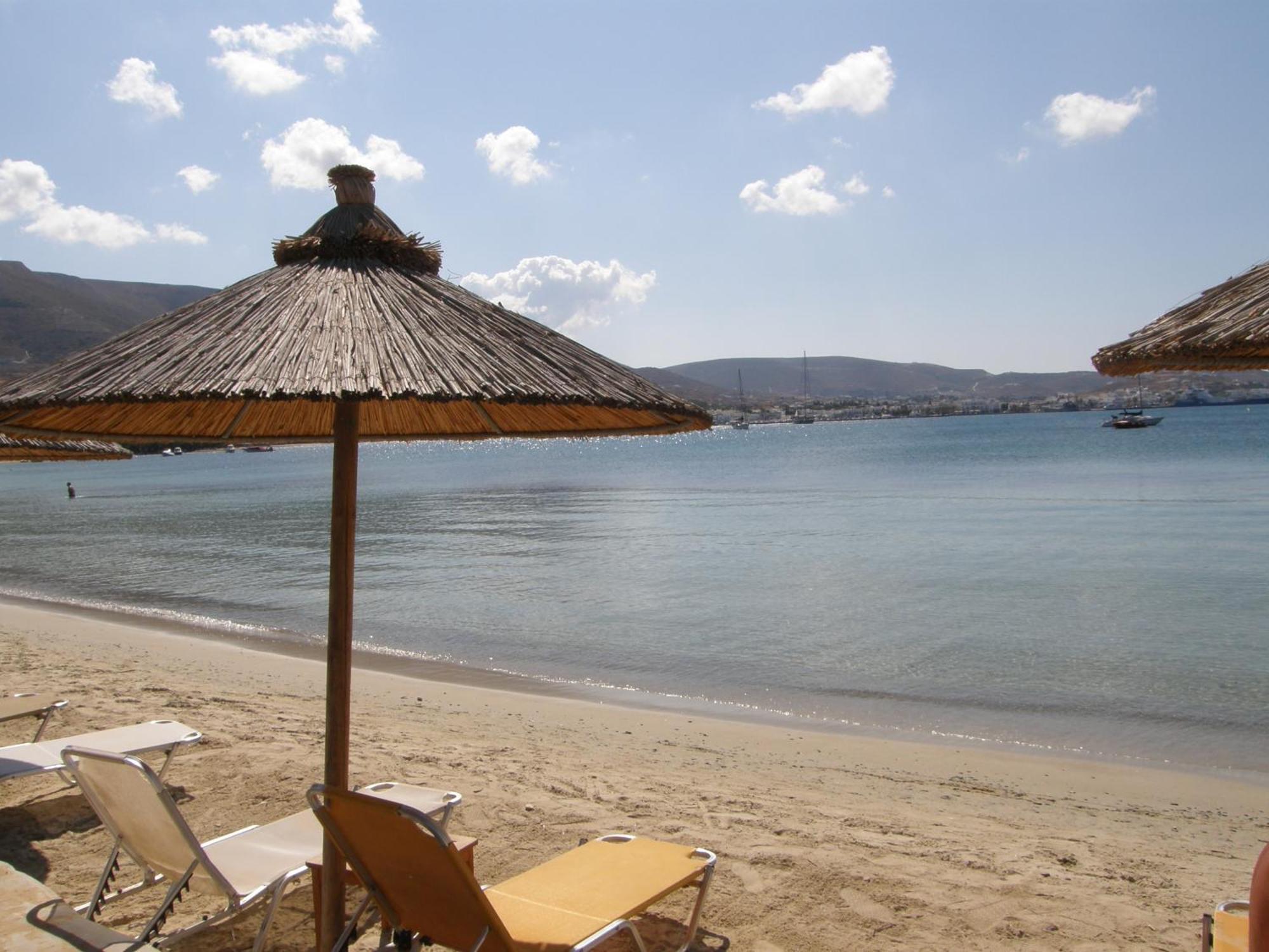 Anna Platanou Hotel Parikia  Bagian luar foto
