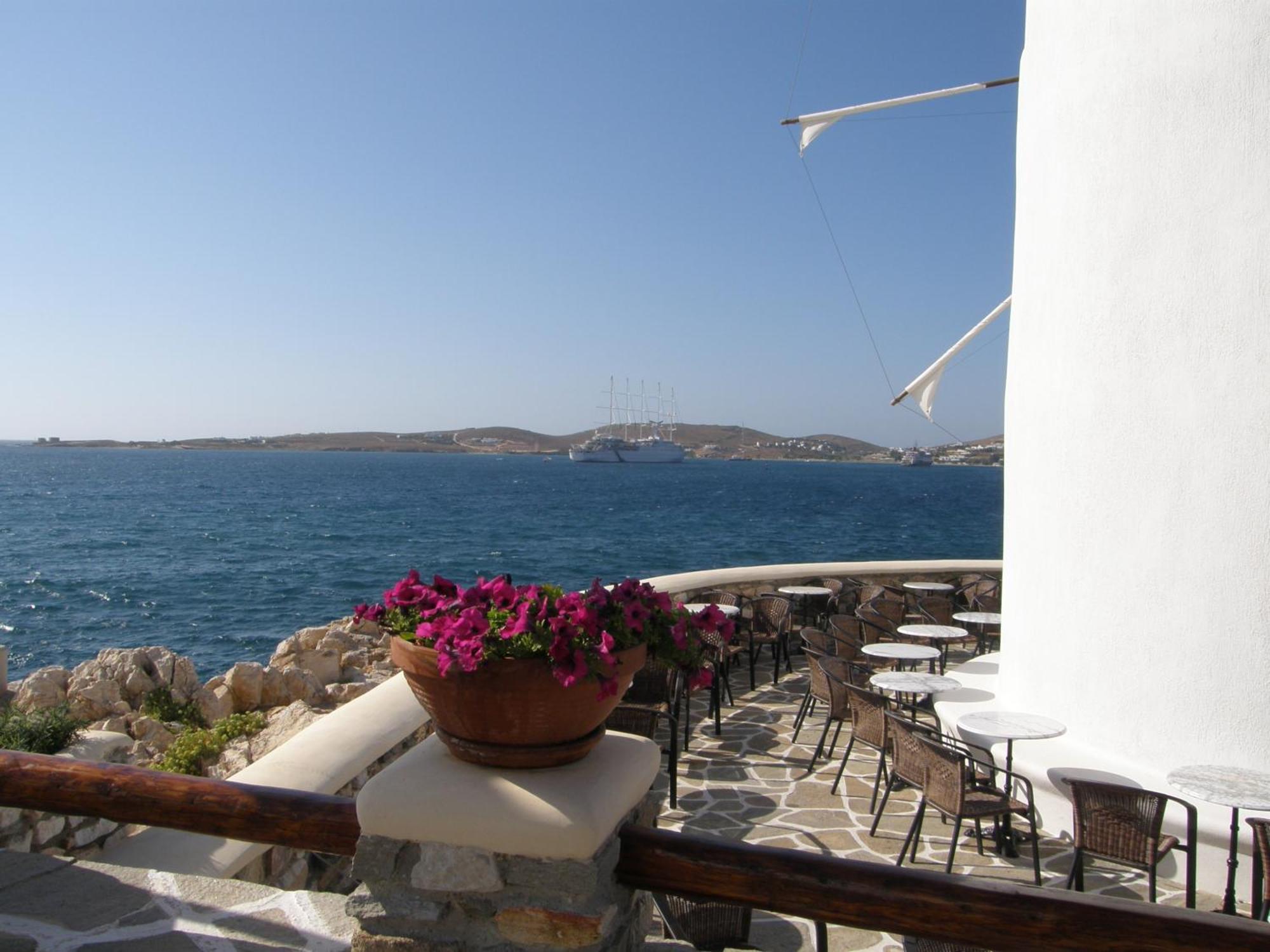 Anna Platanou Hotel Parikia  Bagian luar foto