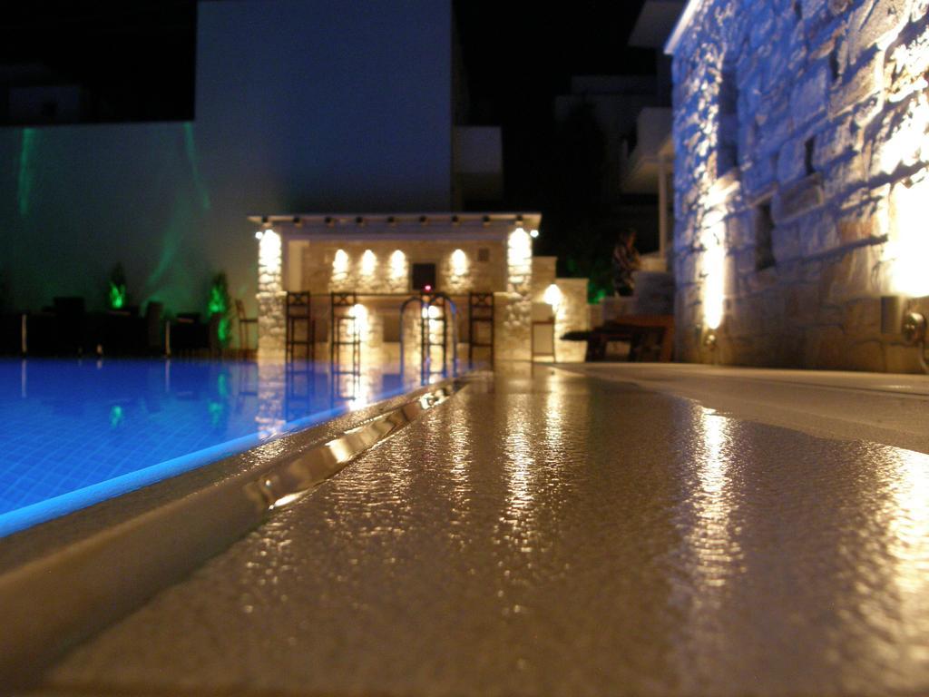 Anna Platanou Hotel Parikia  Bagian luar foto
